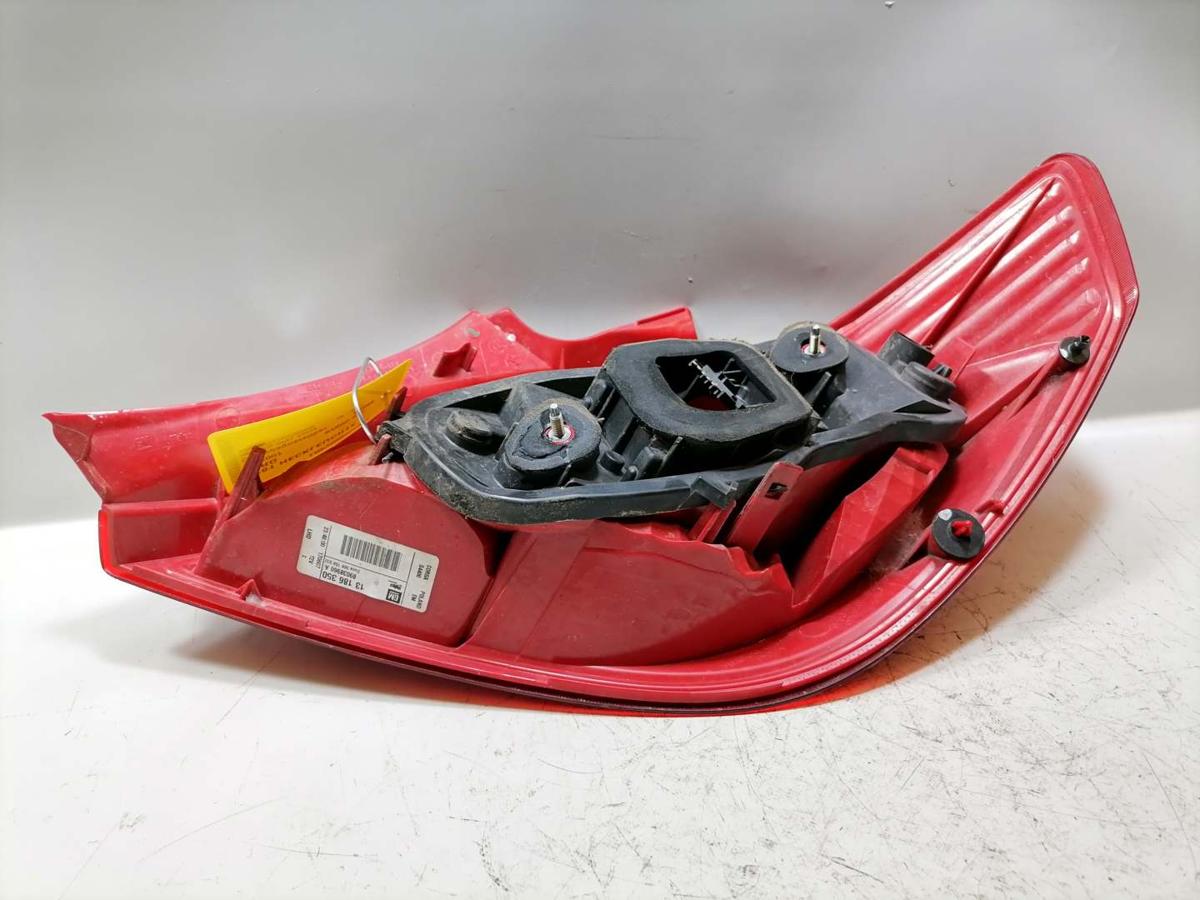 Opel Corsa D original Rücklicht Rückleuchte Schlussleuchte links 3-Türer Bj.2007 Opel Corsa D original Rücklicht Rückleuchte Schlussleuchte links 3-Türer Bj.2007